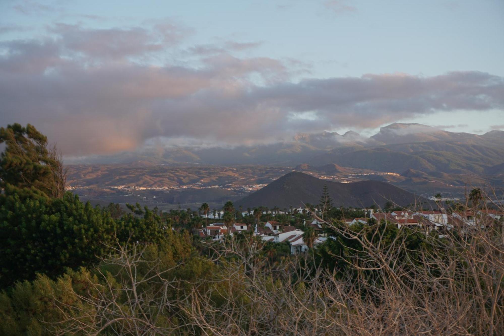 Golf Del Sur Apartment - Magnificent Panorama Of The Ocean, El Teide, And Montana Roja サンミゲル・デ・アボナ エクステリア 写真